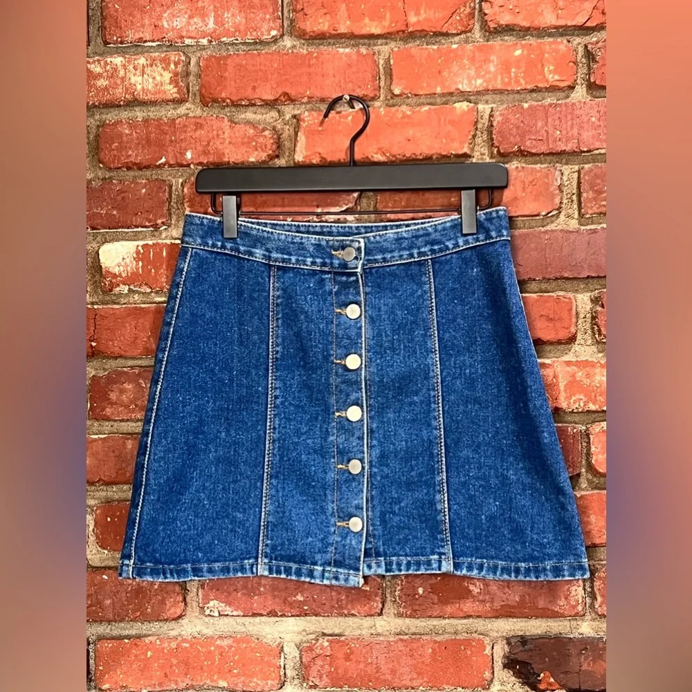 Vintage 90s E.P.I. Jean skirt with button down details size Medium(8) - Picture 12 of 12